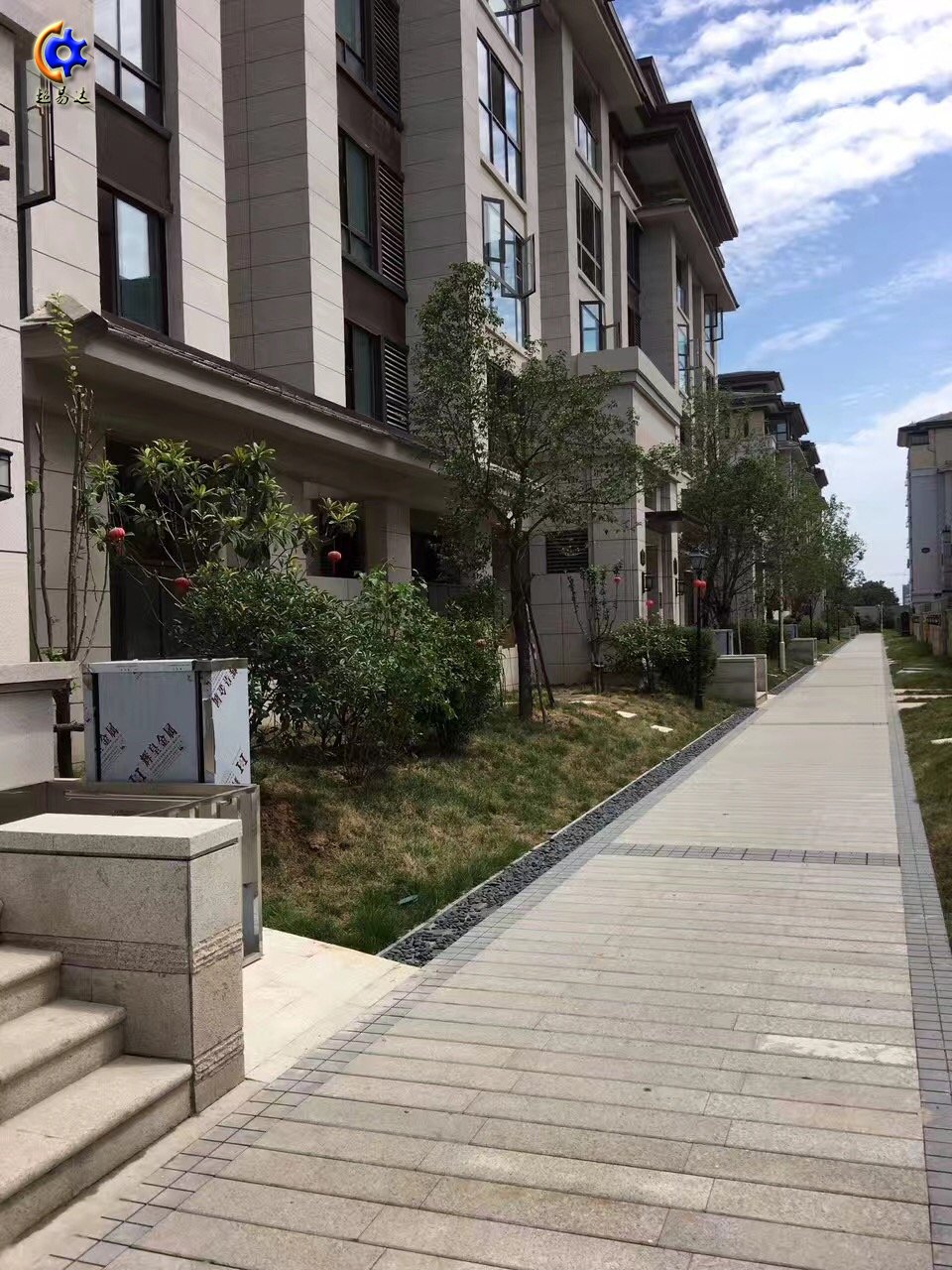 垂直無障礙升降機(jī)