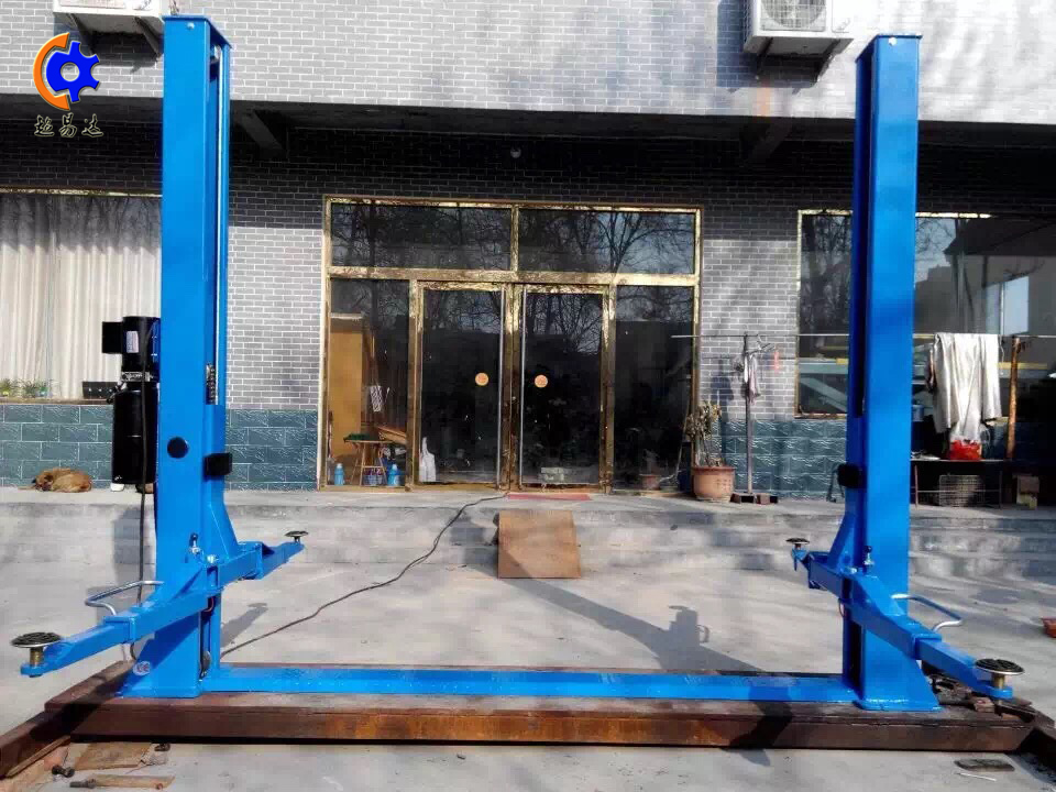 汽車舉升機(jī)